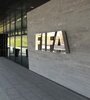 La FIFA no sancionó a un técnico argentino acusado de acoso sexual  (Fuente: Télam)