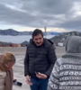 Los turistas uruguayos en su paso por San Martín de los Andes, previo al viaje a Bariloche. Imagen: Captura de pantalla del video publicado en Facebook