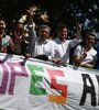 Cierre de campaña de Mélenchon en la capital francesa. Foto 2: Macron en un evento de campaña en París. (EFE) (Fuente: AFP)