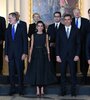 Líderes de paísesmiembro posan para la foto grupal de la cumbre de la OTAN. (Fuente: AFP)