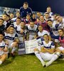 El equipo de Pipo Gorosito muestra orgulloso su pasaje a octavos. (Fuente: NA)