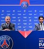 Galtier junto al qatarí Nasser al Khelaïfi durante la presentación del DT (Fuente: Twitter PSG)