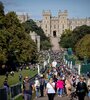 La larga fila para ingresar al Palacio de Windsor. (Fuente: EFE)