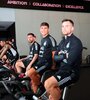 Tagliafico, Dybala y Messi arriba de las bicicletas (Fuente: Prensa AFA)