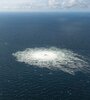 Foto aérea de la fuga del gasoducto Nord Stream en el mar Báltico.  (Fuente: EFE)