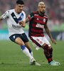 Arturo Vidal durante el reciente Flamengo-Vélez de Copa Libertadores (Fuente: NA)