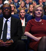 El ahora ex ministro Kwasi Kwarteng y la todavía primera ministra Liz Truss. (Fuente: AFP)