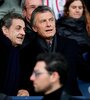 Sarkozy y Macri, juntos en la cancha del París Saint-Germain (Fuente: NA)