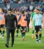 Fernando Gago le pifió con los cambios en el segundo tiempo. Desazón total en Racing (Fuente: NA)