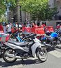 La protesta se desplegó ayer frente la sede de Gobernación en Rosario