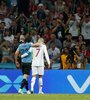 Abrazo entre Cavani y Cristiano en el Uruguay 2, Portugal 1 de octavos de Rusia 2018 (Fuente: AFP)