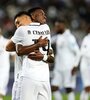 Ceballos y Vinicius Jr festejan el quinto título del Real Madrid en el Mundial de Clubes. (Fuente: EFE)