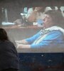 El documental registra a los familiares de las víctimas viendo sus propios testimonios en el juicio.