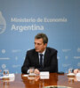 Sergio Massa y Pablo López junto a la jefa de Operaciones del BID en el país, Denise Obara. (Fuente: Ministerio de Economía)