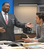 Wendell Pierce y John Krasinski en "Jack Ryan", que puede verse en Prime Video.