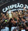 Fluminense levanta la primera Copa Libertadores de su historia. (Fuente: Télam)