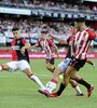 A pesar de tener uno menos Newell's fue competitivo todo el partido (Fuente: Télam)