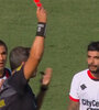 Banega fue echado por insultar al árbitro.