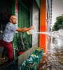 El anegamiento de las calles volvió a ser un problema con el fuerte temporal. (Fuente: EFE)