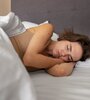 La percepción de ser mayor por el sueño interrumpido puede afectar la salud. Imagen: FreePik.