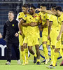 El jugador uruguayo Maximiliano Olivera fue herido en la cara después del partido. (Fuente: AFP)