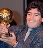 La familia de Diego Maradona intenta frenar la subasta del Balón de Oro ganado en 1986 (Fuente: AFP)