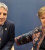 Sonrisas y elogios cruzados entre Caputo y Georgieva.  (Fuente: NA)