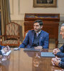 Fajardo ayer recibido por el gobernador Pullaro y el intendente Javkin.