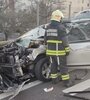 Choque brutal en autopista 25 de Mayo entre un auto y un camión. (Imagen: X/@emergenciasBA)