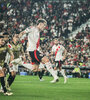 Facundo Colidio convierte su gol durante el primer tiempo