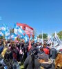 Una multitud reclamó por asistecia alimentaria en Florencio Varela.  (Fuente: Imagen web)