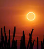 Un anillo de fuego rodeando la luna. (Fuente: Imagen web)