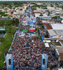 Una multitud movilizó hasta Berisso para acompañar al gobernador.  (Fuente: Prensa)