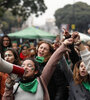 Hace un año, el 8 de agosto, el movimiento feminista enfrentaba la votación por el aborto en Senado. (Fuente: Sandra Cartasso)