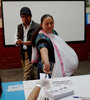 Los guatemaltecos debían elegir entre un candidato de derecha y su rival socialdemócrata.  (Fuente: EFE)