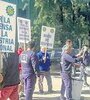 La autopartista Link, de Rosario, que fabrica cilindros para motores de automóvil, despidió a 30 trabajadores.