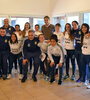 Claudio "Chiqui" Tapia junto a la Selección femenina de fútbol.  (Fuente: Prensa AFA)