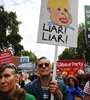 Manifestantes protestan en contra del cierre del Parlamento en Londres. (Fuente: EFE)