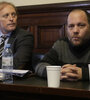 Lucas Carrasco, junto a su abogado Guillermo Vartorelli, antes de escuchar la sentencia.  (Fuente: Bernardino Avila)