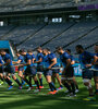 Los jugadores durante el último entrenamiento en tierra japonesa. (Fuente: Prensa UAR)