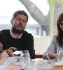 Matías Lammens y Cecilia Segura, presidenta de AGCBA y candidata a legisladora. (Fuente: Bernardino Avila)