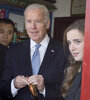 El precandidato Joe Biden junto a su hijo Hunter.