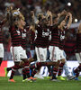 Las estrellas de Flamengo celebran la clasificación ante Gremio. (Fuente: AFP)