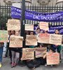 Familiares de las mujeres desaparecidas durante la represión de Piñera exigieron su aparición con vida. De las 13, diez ya aparecieron, algunas en estado de shock (Fuente: Facebook Feministas Autónomas)