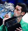 Djokovic levanta el trofeo en Australia (Fuente: AFP)