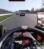 Kun Agüero durante la carrera de F1 virtual.