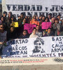 La agrupación Amigas y compañeras de Marcos Bazán y su concentración frente a los Tribunales de Lomas de Zamora.