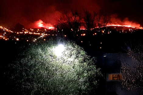 Córdoba: Dramática situación por incendios forestales en el Valle de Punilla