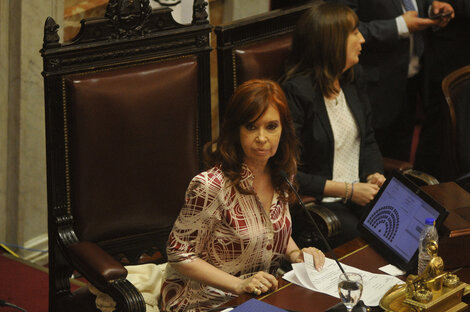 Cristina Kirchner logró que Diego Santilli levante el vallado del perímetro del Congreso