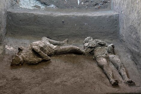 Asombroso hallazgo: descubrieron dos cuerpos intactos en Pompeya